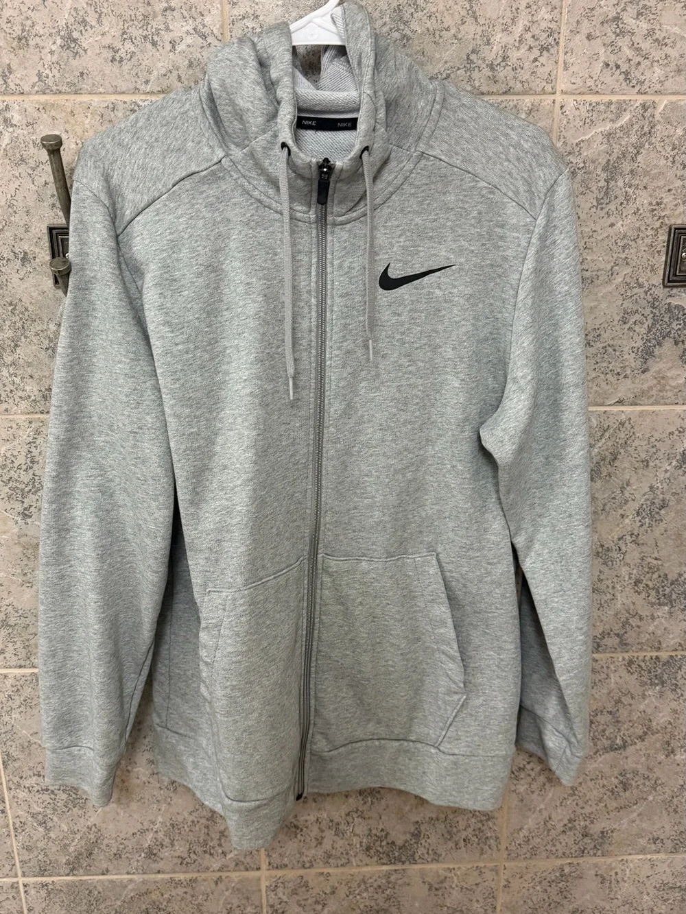Nike Light Gray Men’s Full-Zip Hoodie Sweatshirt
